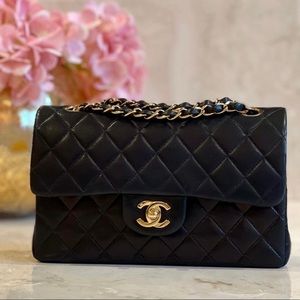 (SOLD) VINTAGE Chanel 24k Small Classic Flap Black Lambskin